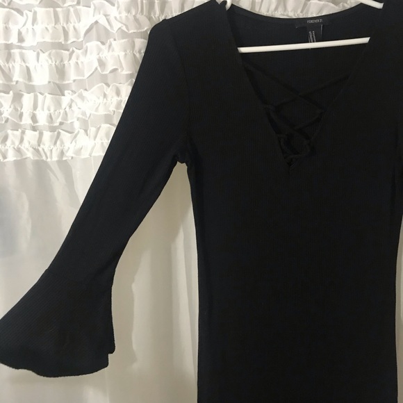 Forever 21 Dresses & Skirts - Forever 21 dress Criss Cross Neck Flowing Sleeves